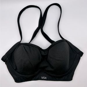 Victoria’s Secret supportive underwire sports bra 34D